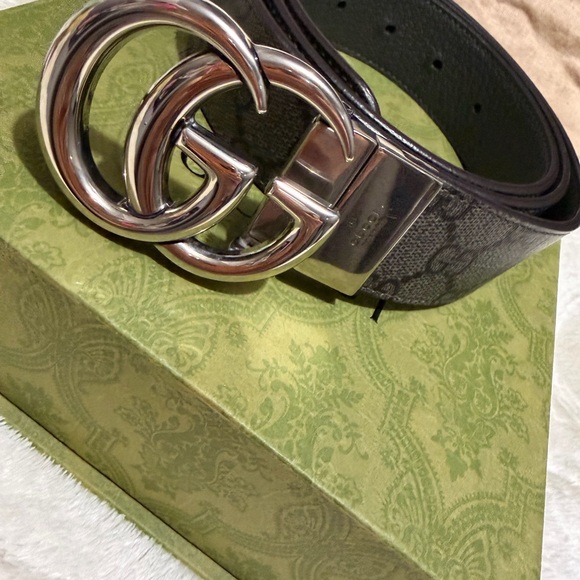 Gucci Black and Gray Belt with Silver GG Buckle
